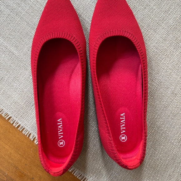 Vivaia Aria 5 Pointed Toe Ballet Flats – Ruby Red | Size 39.5 - Picture 5 of 6